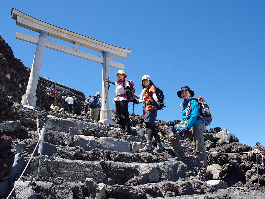 吉田ルート本八合目から頂上の登山道