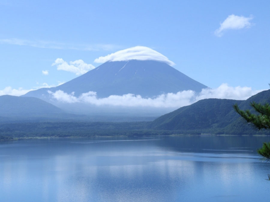 富士山にかかる雲で天気が分かる?