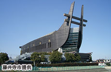 アイセル シュラ ホール