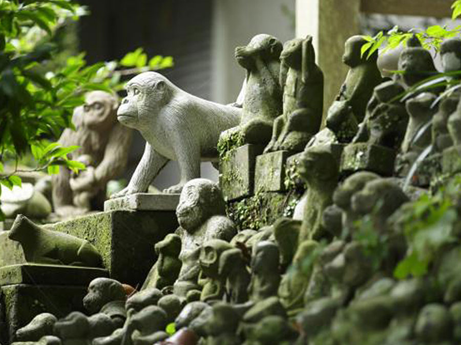 男嶽神社の石猿