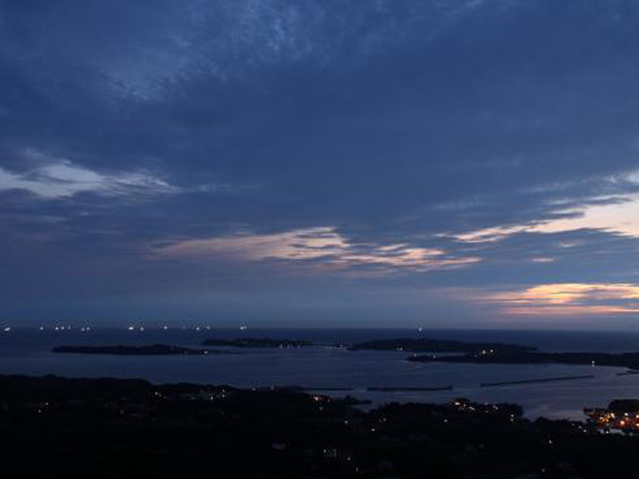 岳ノ辻展望台から夜の風景