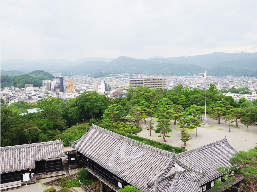 高知城の天守からの眺め