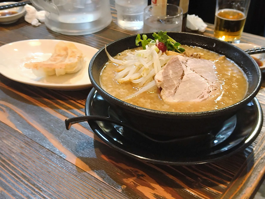 特製煮干し豚骨ラーメン