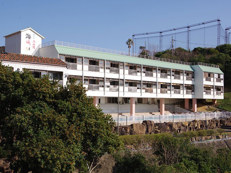 ホテル天山閣海ゆぅ庭の外観