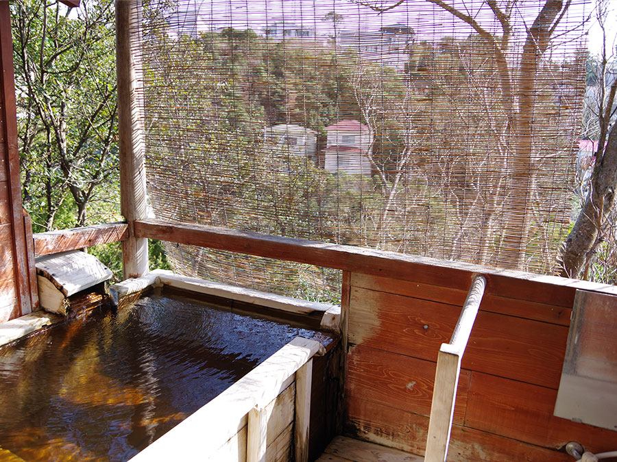 別荘峠の桜茶屋の露天風呂