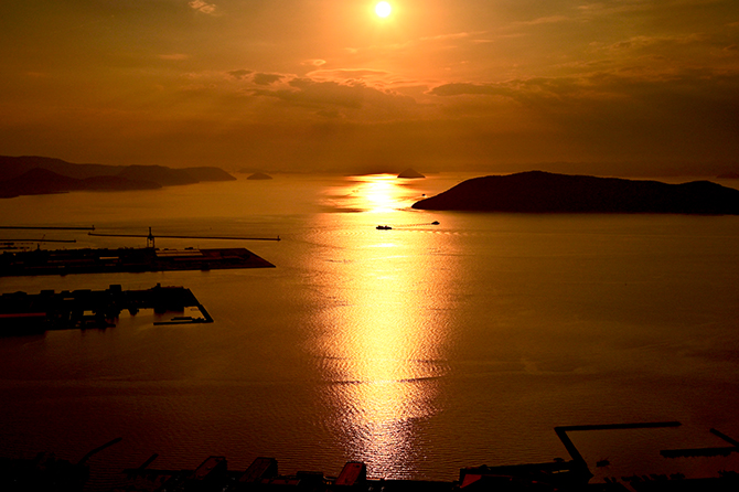 香川県高松市の屋島から写真撮影