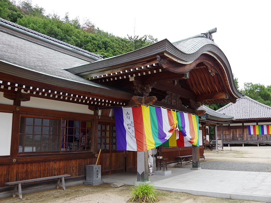 小豆島お遍路八十八ヶ所霊場めぐりのひとつ、釈迦堂／明王寺をレポートします。