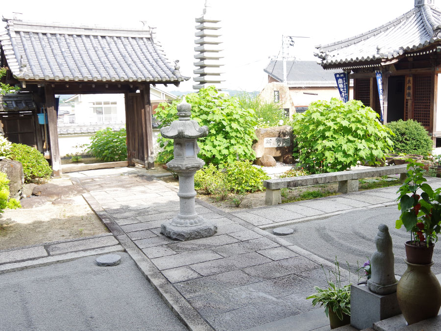 松林寺の庭