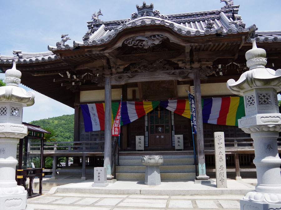 多聞寺の本堂
