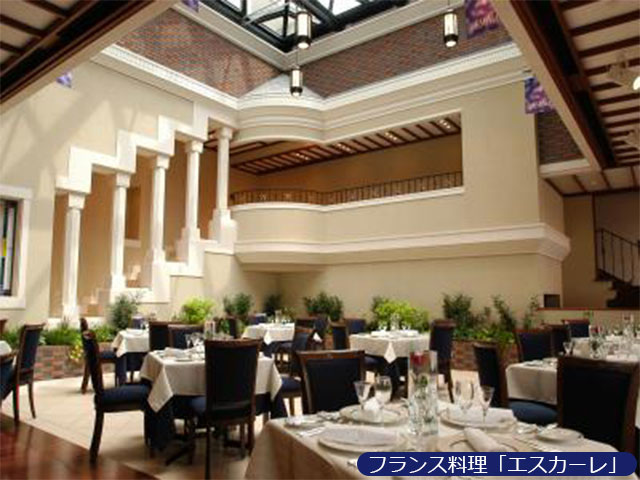 フランス料理「エスカーレ」